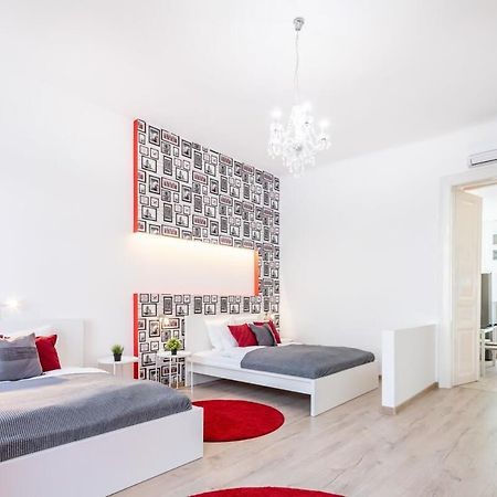 Super Central Convenient Apartment Budapest Eksteriør bilde